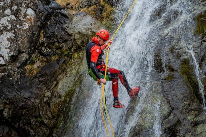 Extreme-canoyning-adventure-activities-wales